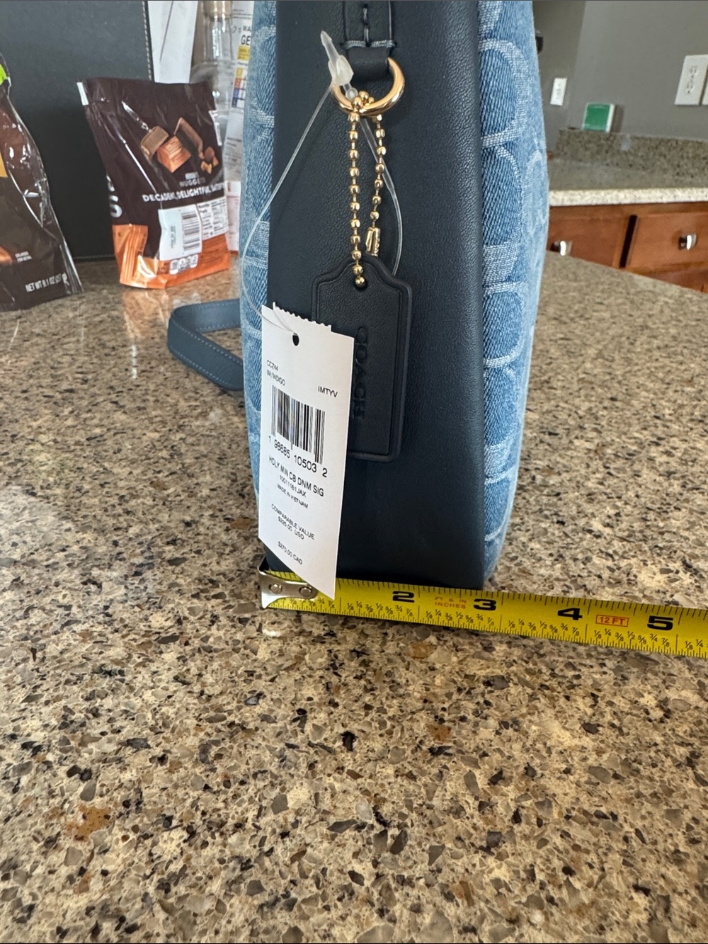 💙Cute Coach Denim Signature Canvas Shoulder Bag in Light Blue with Navy Trim NWT - Picture 16 of 17